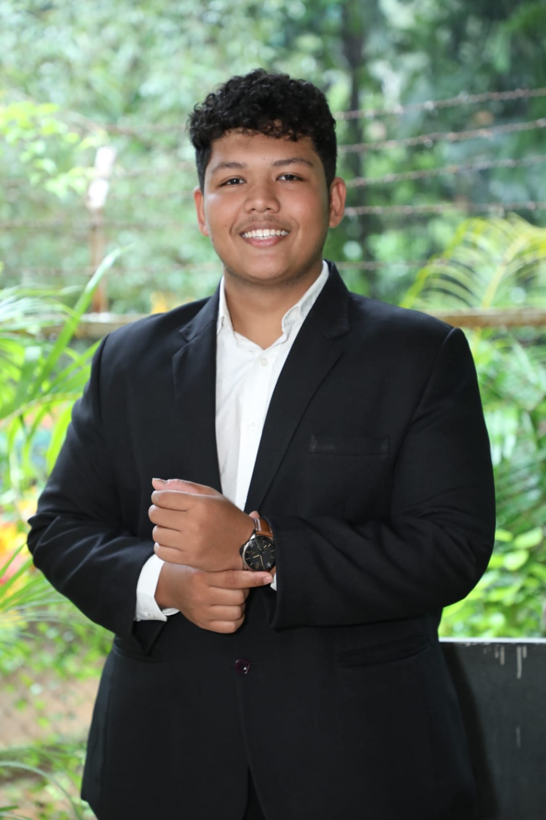 Rtr. Akmal Monye